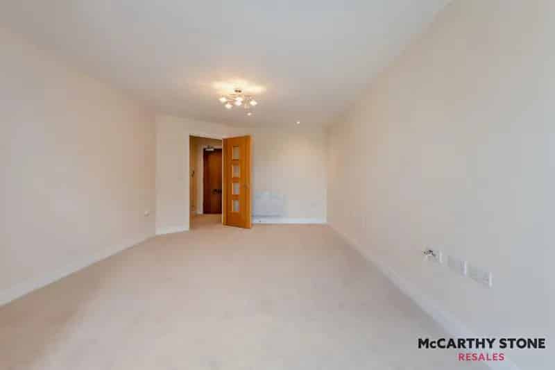 2 Bedroom Apartment for Sale in Poole for Over 60s