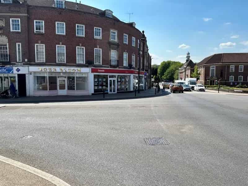 Retail Unit 102 Easton Street Ground Floor Space
