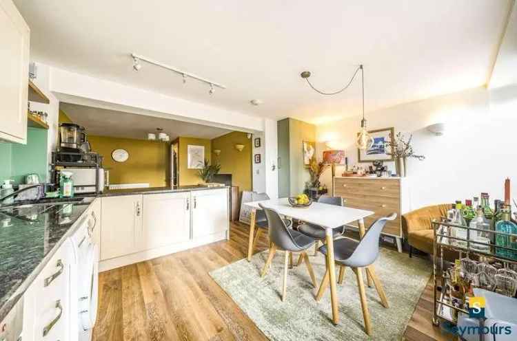 2 Bed Flat for Sale High Street Guildford