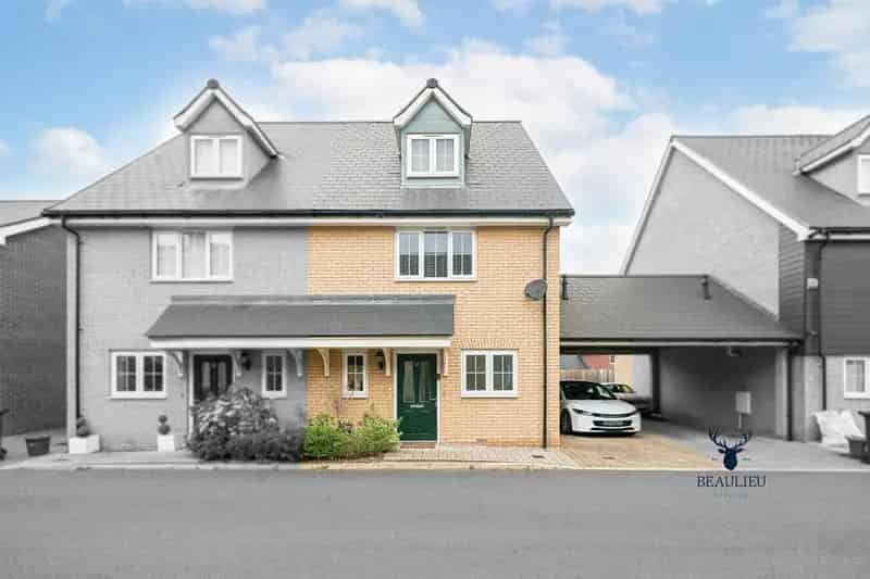 3 Bedroom Semi Detached House For Sale