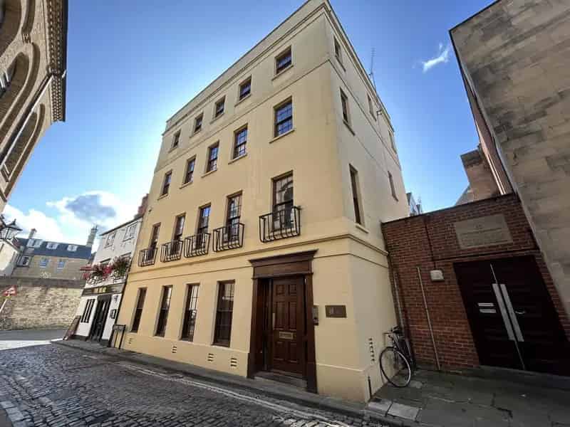 Oxford City Centre Offices 2842 sq ft