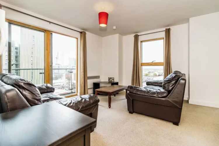 2 Bed Furnished Apartment Green Quarter Manchester City Centre Parking