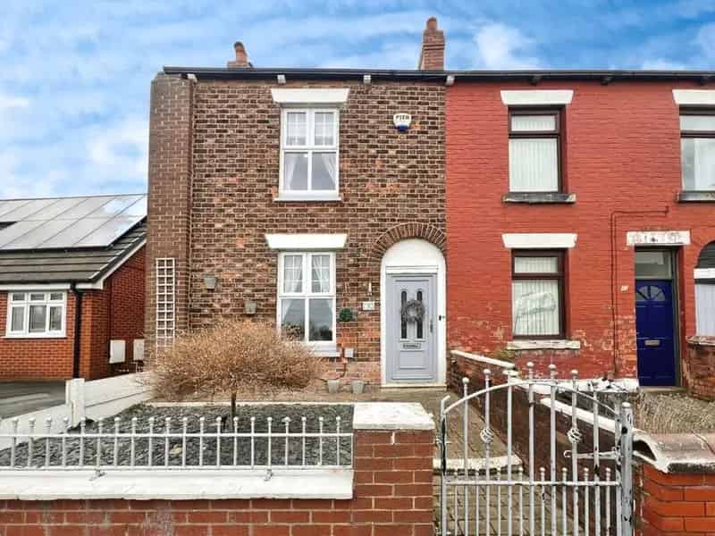 2 Bedroom End Terrace House for Sale Wigan