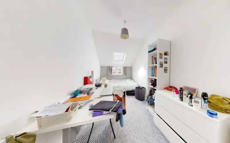 6 Bedroom End of Terrace House to Rent - Students
