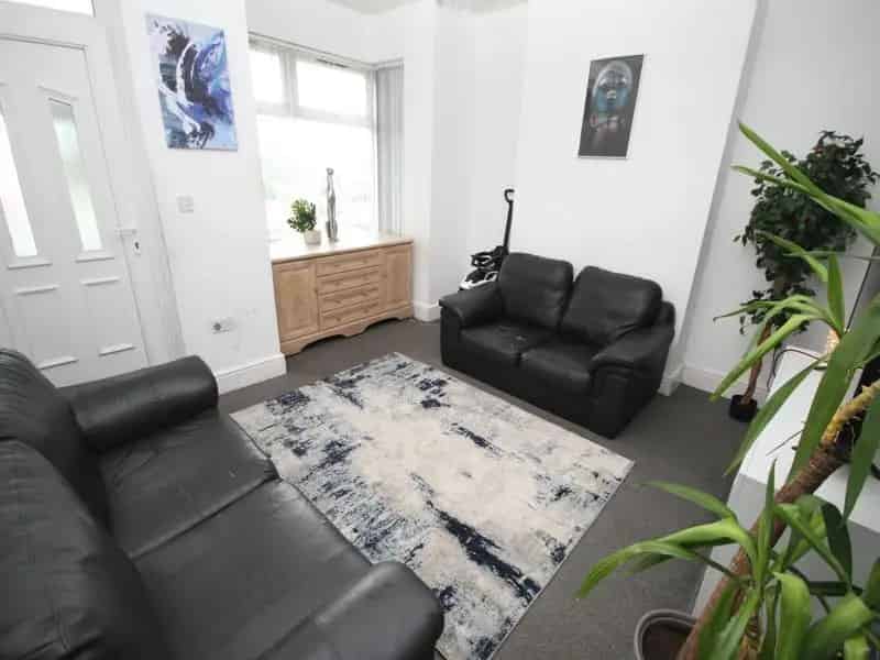 4 Bedroom Terrace House for Sale