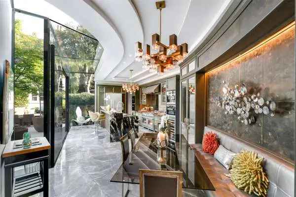 Belsize Lane, Hampstead, London, NW3 5AD | Property for sale | Savills