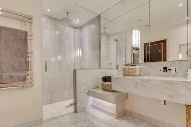 Duplex for Sale in Egerton Gardens London SW3