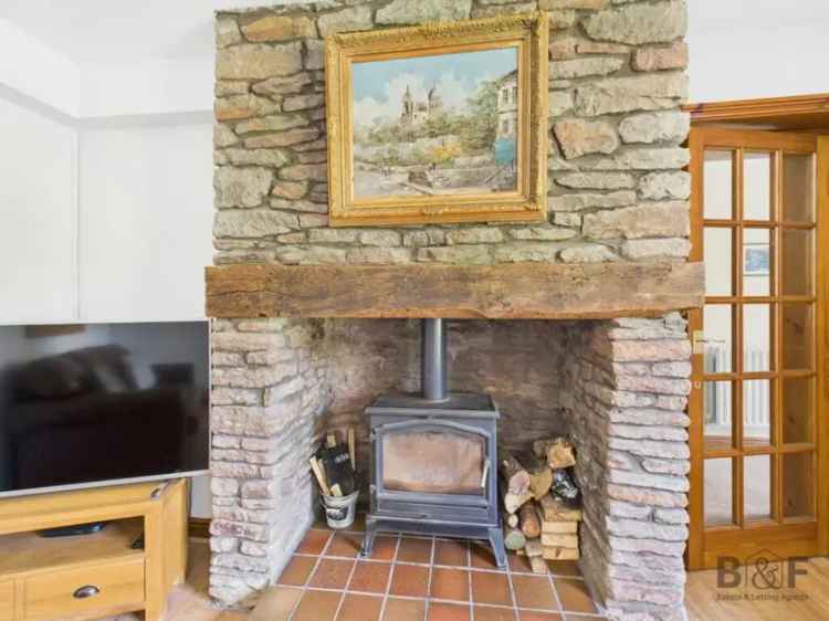 4 Bedroom Semi Detached House For Sale No Chain