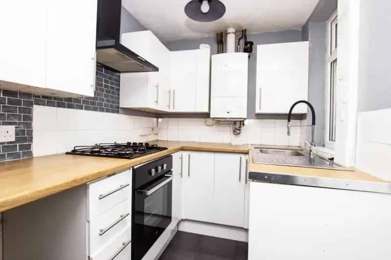 3 Bed Terrace House For Sale Buy To Let Auction 10 Yield