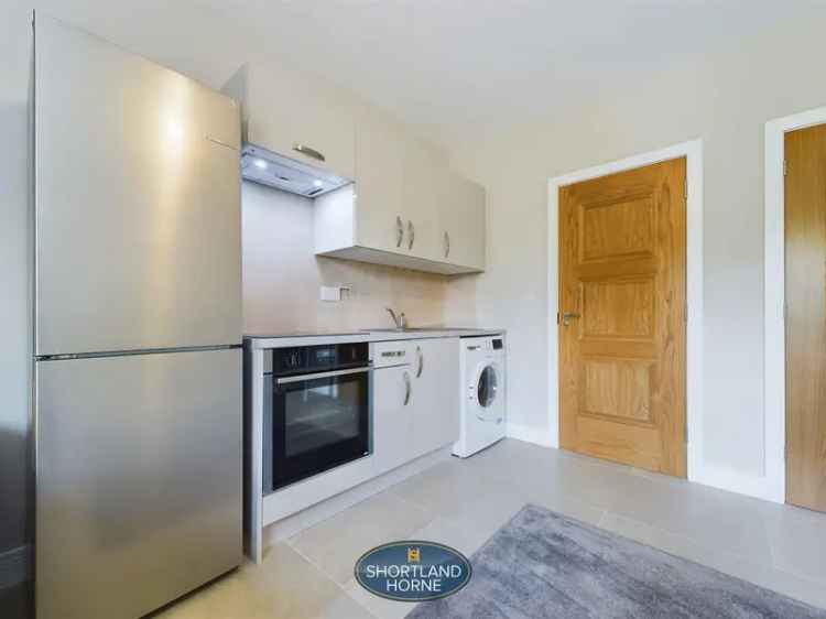 1 Bedroom Studio House to Rent - All Bills Included