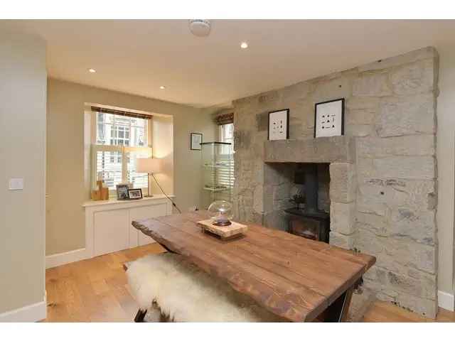 3 Bedroom Detached House for Sale in Kirknewton