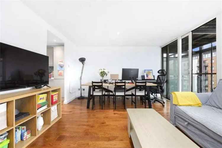 2 bed flat for sale