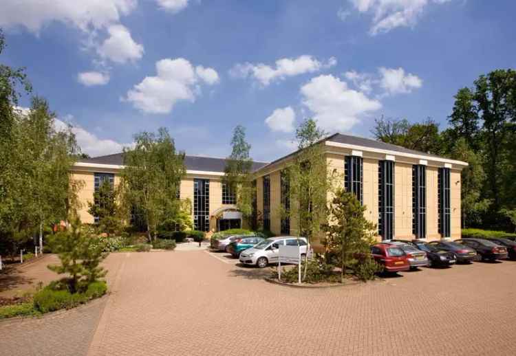 Modern Ground Floor Office Suite in Fleet with 23 Parking Spaces