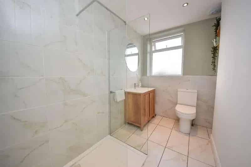 3 Bed Semi-Detached House For Sale