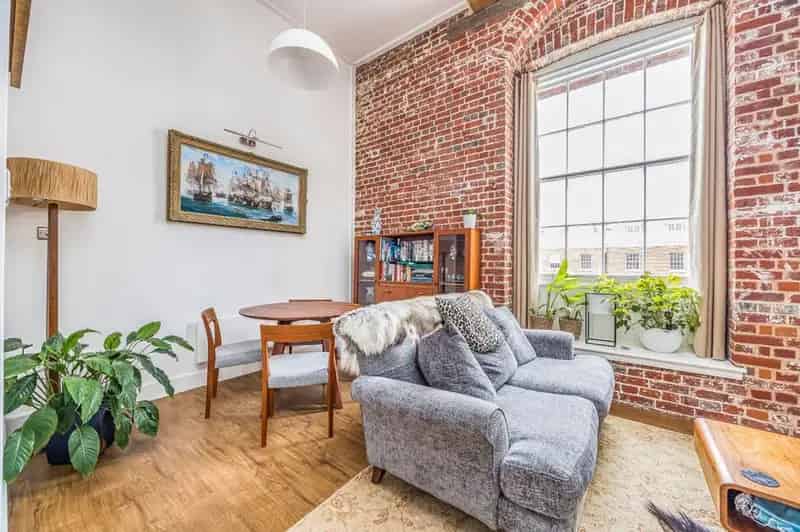 2 Bedroom Luxury Flat to Rent Gunwharf Quays Portsmouth