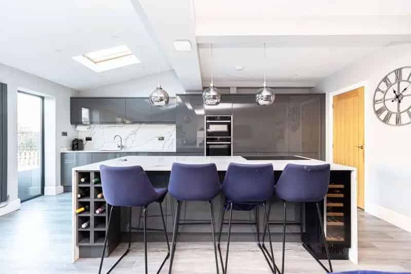 4 Bedroom Detached House Southbourne Near Beach