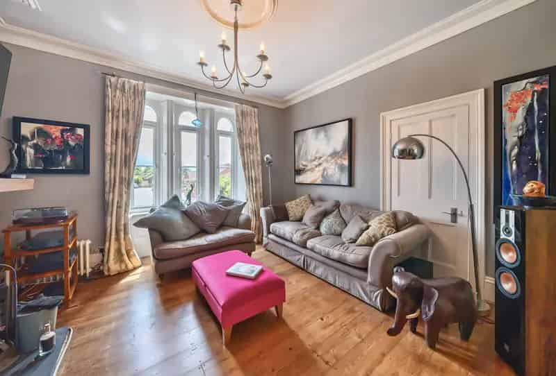 4 Bedroom Victorian Villa For Sale