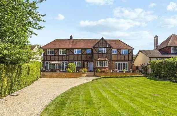 London Road East, Amersham, Buckinghamshire, HP7 9DH | Property for sale | Savills