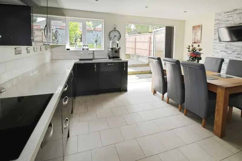 3 Bedroom Semi Detached House Birmingham B26