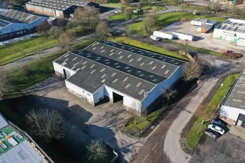 Detached Steel Portal Frame Unit with Office Space and Secure Yard