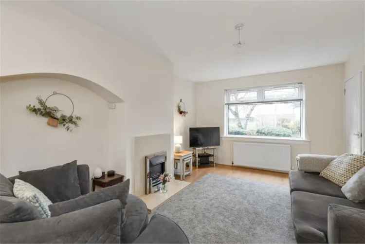 3 Bed House - Terraced with 2 Reception Rooms