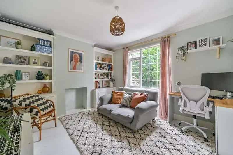 3 Bed Detached House for Sale Near Maidenhead