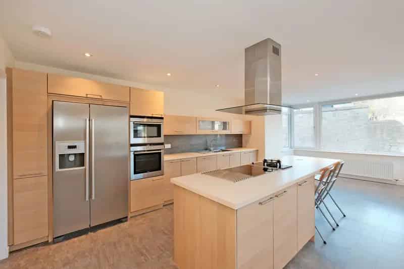3-Bedroom Semi-Detached Home in Peterculter
