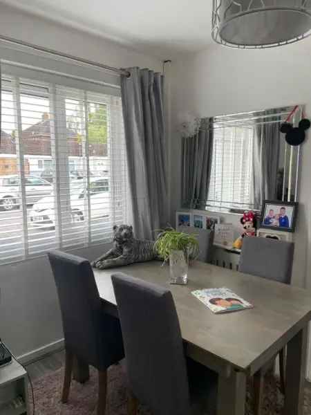 Bungalow For Rent in Birmingham, England