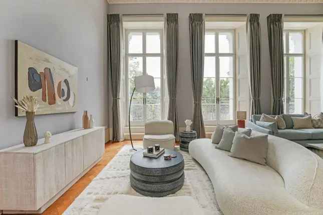 Maisonette for sale in Bayswater Road, London W2