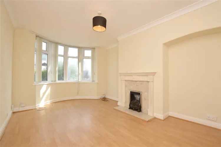 House For Sale in Leeds, England