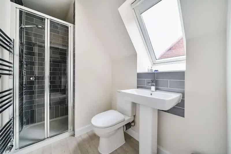 4 Bed Detached House for Sale in Kingsmere Bicester