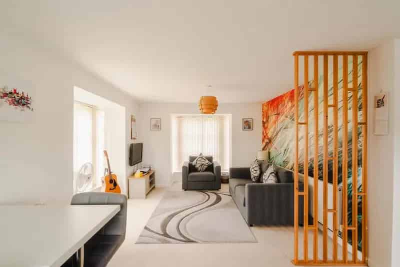 2 Bedroom Flat for Sale in Bristol