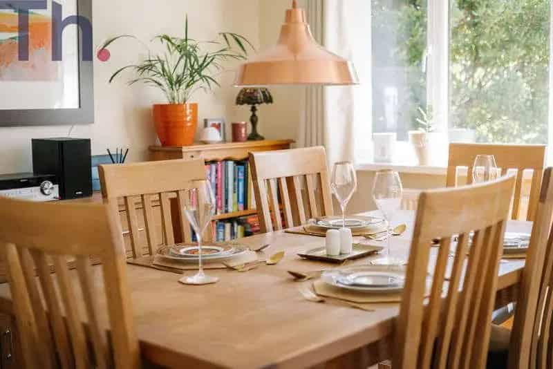 3 Bed Detached House for Sale Wroxall