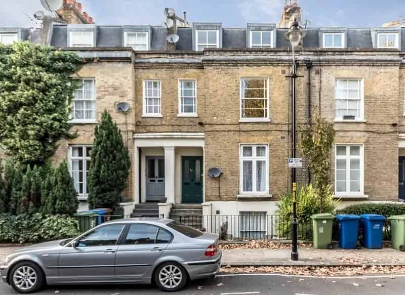 2 Bed Split Level Period Property in Camberwell