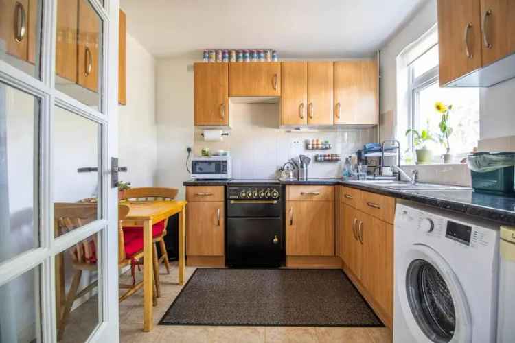 2 Bedroom Terraced House for Sale in Cambridge