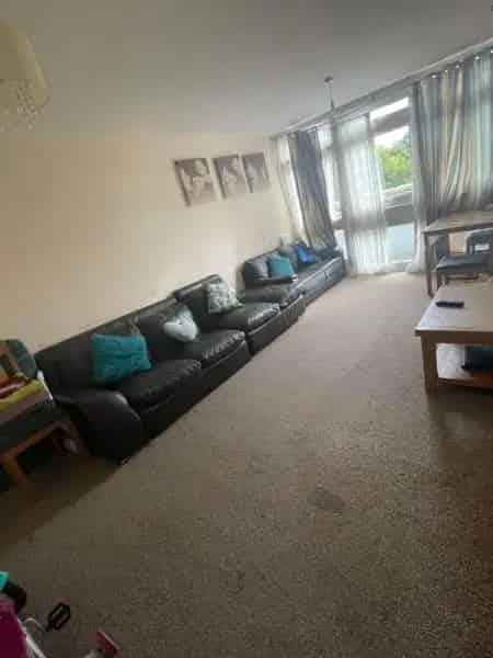 2 Double Bed Flat Maida Vale W9 - Large Lounge Balcony Concierge