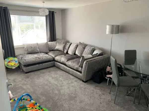 Spacious Flat near Hoddesdon Town Centre