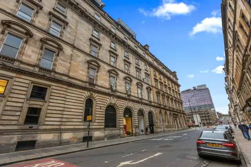1 Bedroom Flat for Sale in Glasgow