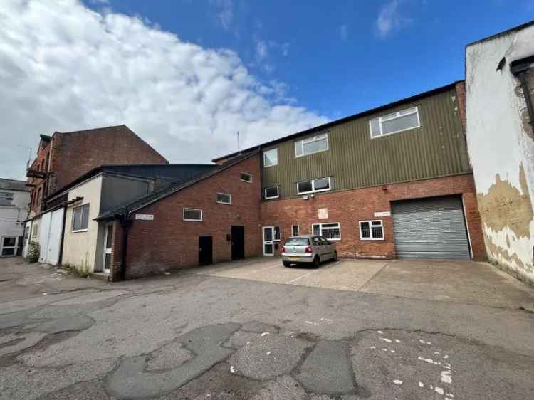 Industrial For Rent in Sheffield, England