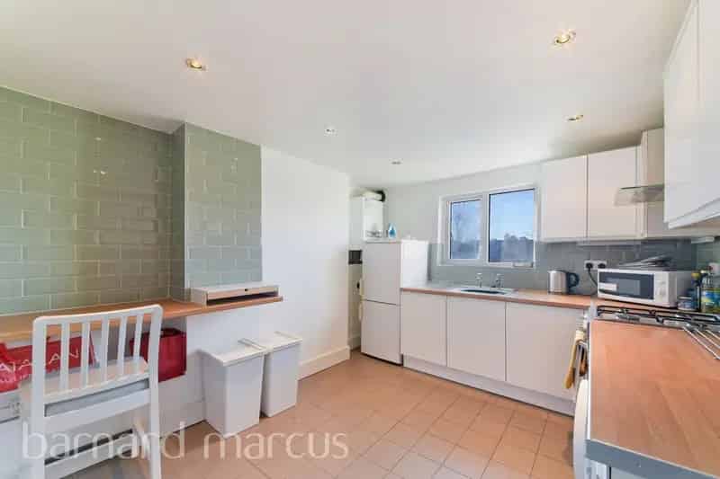 Flat For Rent , London, England