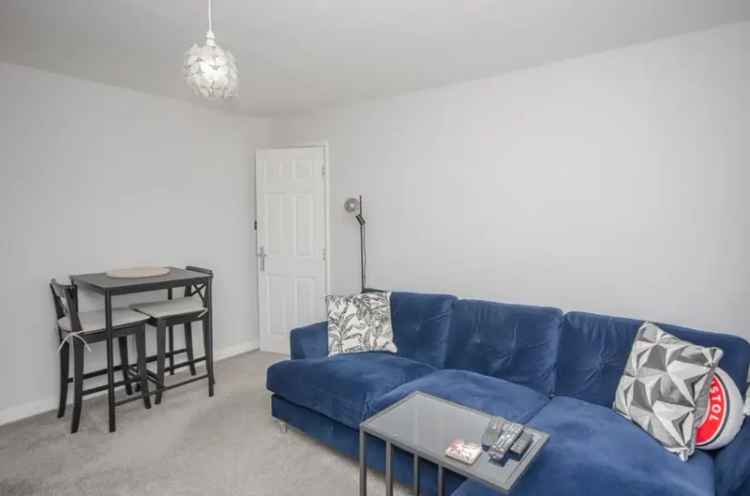 1 Bedroom Flat To Let Downend