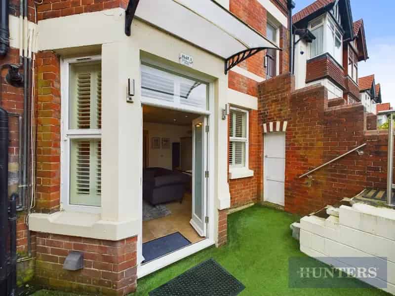 Immaculate Studio Apartment for Sale in Peasholm