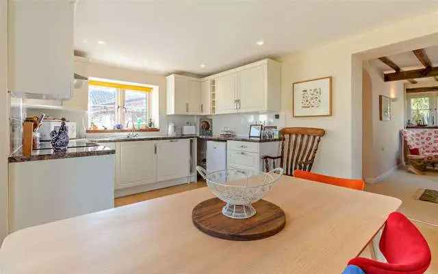 Moirah Cottage: Norfolk Country Retreat