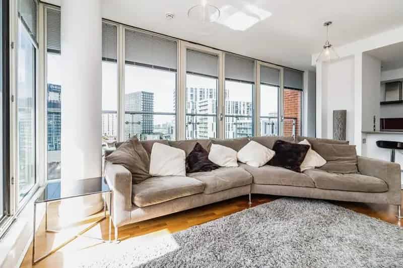 2 Bed Flat to Rent Manchester M3 - Leftbank Development