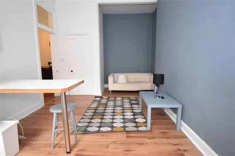 3 Bedroom HMO Flat to Rent in Edinburgh
