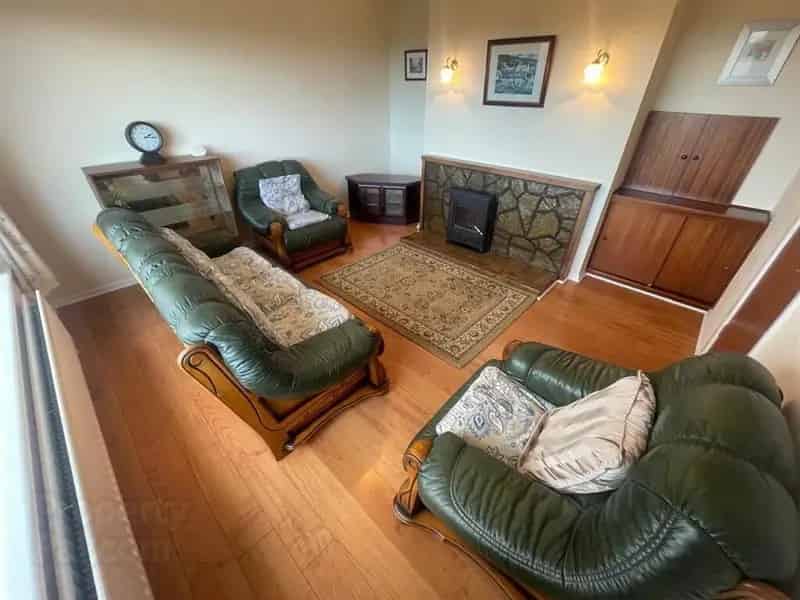 3 Bedroom Bungalow Mayobridge Stunning Views Off Street Parking