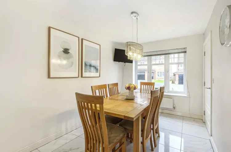 House For Sale in Wakefield, England