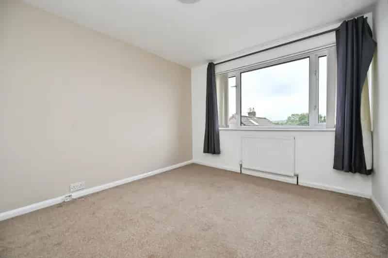 3 Bed House for Sale in Yeadon