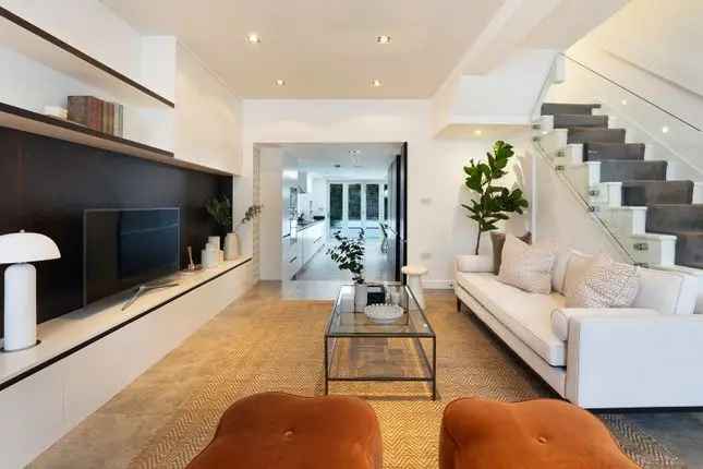 Terraced house for sale in Parkgate Road, London SW11