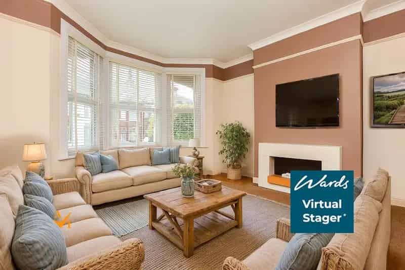4 Bedroom Semi-Detached House For Sale